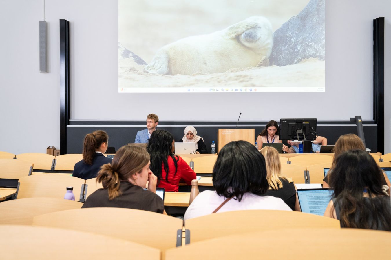 The path to mutually acceptable solutions is long and exhausting – even when the negotiations are simulated, like at the UZH summer school.